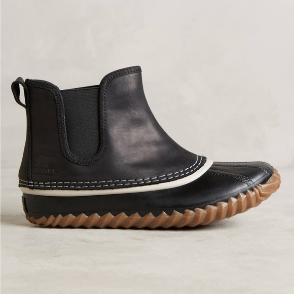 EUC Sorel Out & About Chelsea Women’s Waterproof Snow Boots, Size 7.5 - Picture 2 of 13